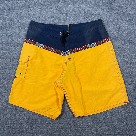Vintage Y2K Volcom Men's Size 36 Surf Board Shorts Black Yellow 0750 - Picture 1 of 13
